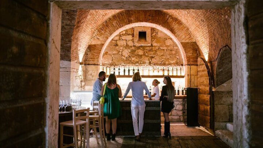 Wine and Food Experience in the Austrian Fort in Pastrengo
