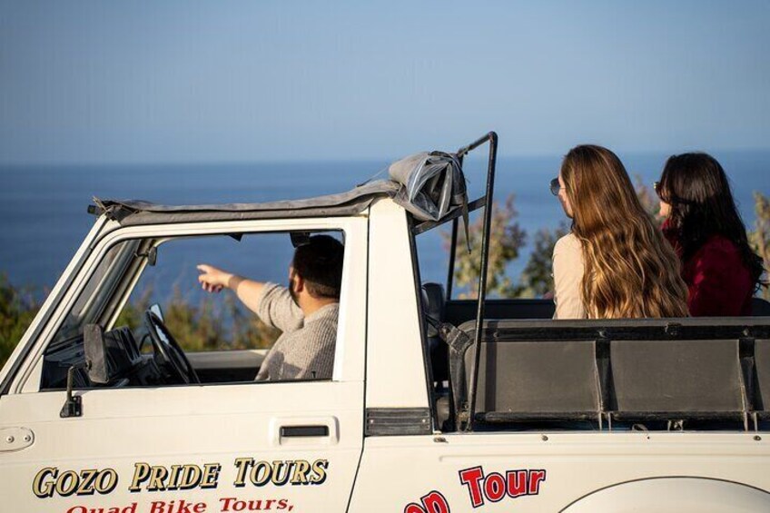 Gozo Full-Day Jeep Tour w/ Private Boat to Gozo & return (to avoid queuing) 