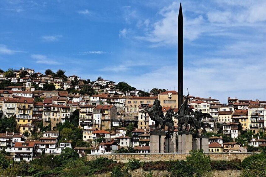 Veliko Tarnovo and Arbanasi day tour from Sofia with pickup