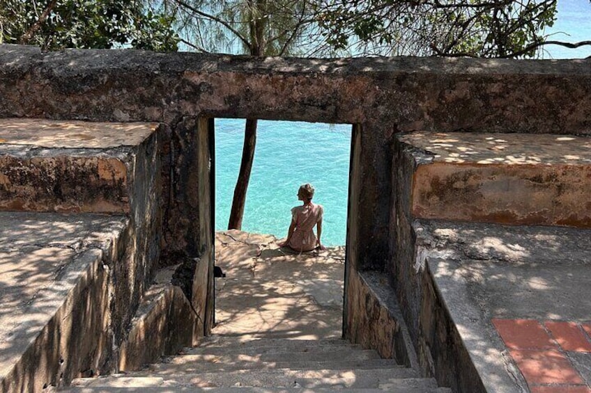 STONE TOWN, PRISON ISLAND AND SPICE MARKET ( Lunch included )