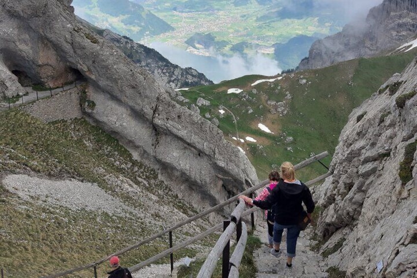Private Guided Day Trip to Pilatus