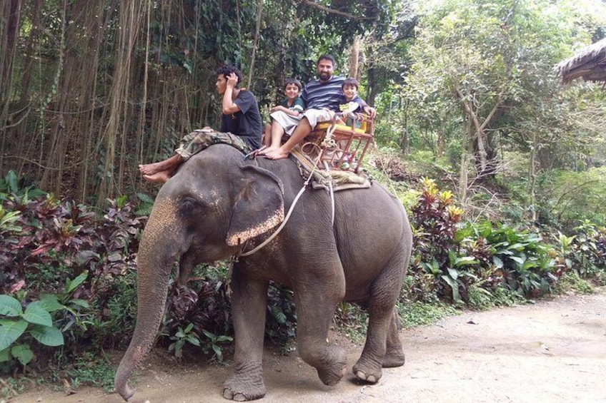 Private Car Rental 6 Hours with driver in Phuket