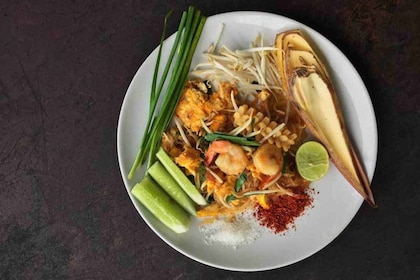 4-tunnin perinteinen thaimaalainen ruoanlaittokurssi Khaolakissa
