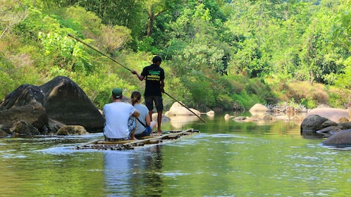 Khao Lak: expedición en balsa y centro de conservación de tortugas marinas