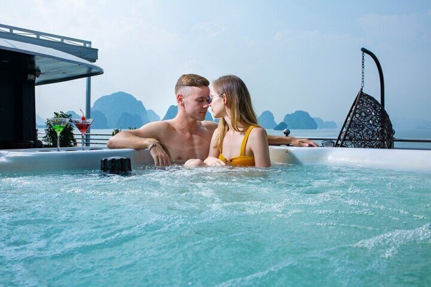 Athena Royal Cruise - Luxury Halong Bay Overnight Cruise 2 Days Tour