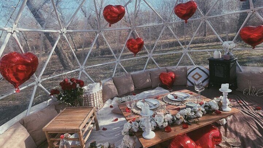 Private Igloo Picnic Experience Hungary