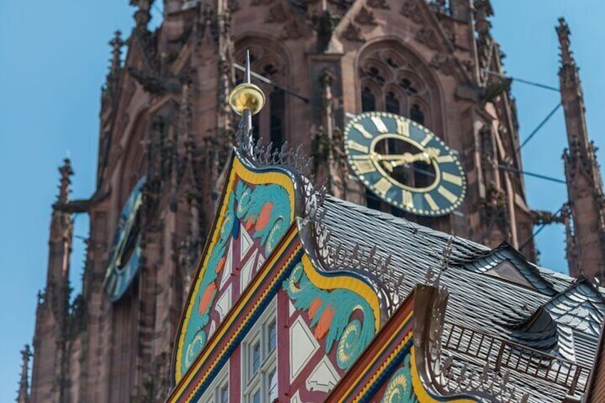 Section of the Imperial Cathedral and the Golden Scales ©#visitfrankfurt, Holger Ullmann