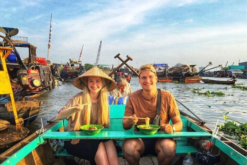 The Biggest Authentic Floating Market Experience