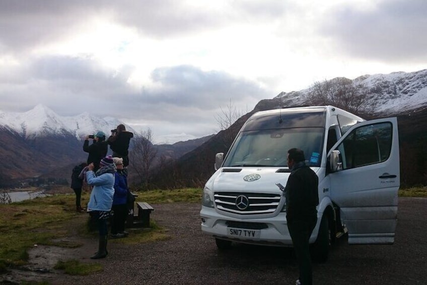 Photo stop in the Highlands