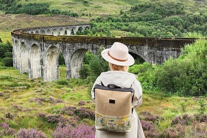 Edinburgh: Glenfinnan Viaduct, Glencoe & Fort William Guided Tour