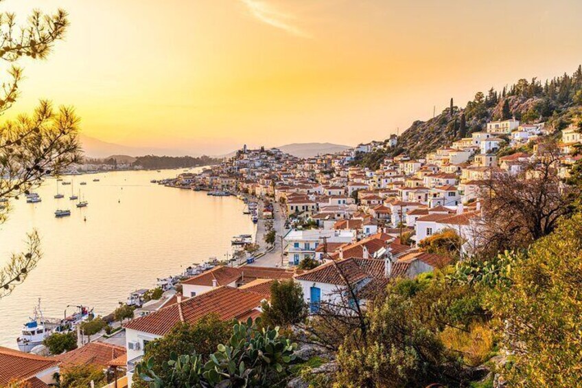 Private Day Cruise to Hydra and Poros in the Saronic Gulf