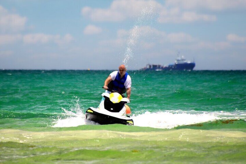 Jet Ski Rental By MDQ Watersports at Miami Beach