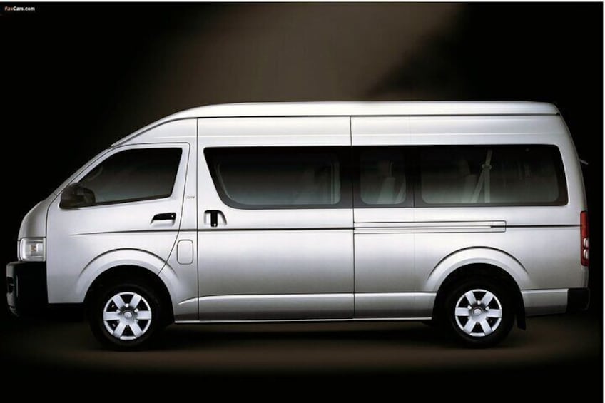 Sri Lanka Multi-Days Car, Van or Bus Rental With English Speaking Driver