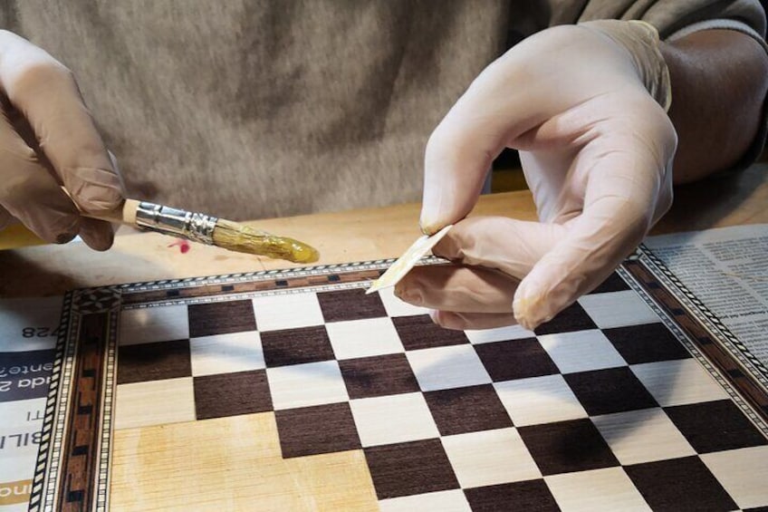 Build your chess board in Arabic marquetry (taracea)