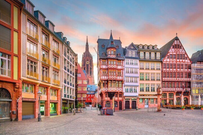 Cologne: 1-Day Private Tour to Frankfurt by Car