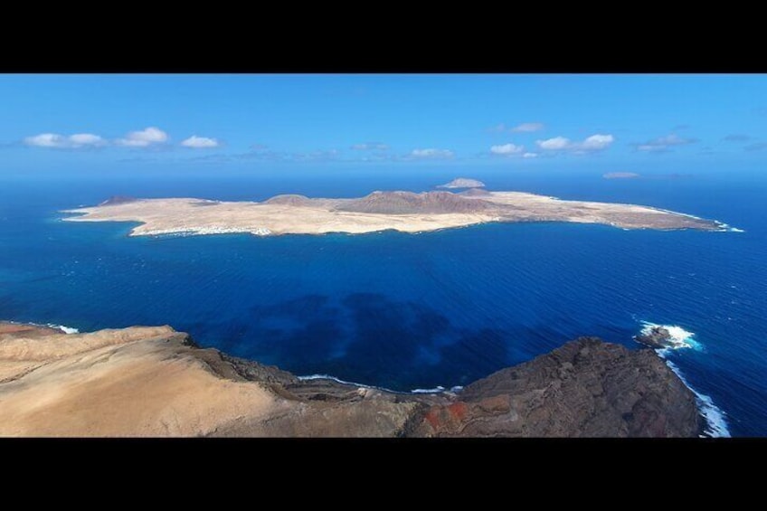 The view of Gracioza from the two-seater parapente