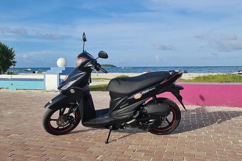 Full-Day Suzuki Address Motorcycle Rental in San Andres Island