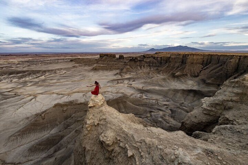 Factory Butte and Moonscape Overlook Guided Tour