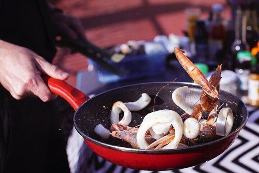 3-Hour Spanish Cuisine Private Cooking Masterclass in Sitges