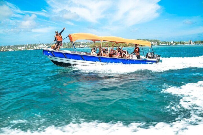 Boats for the tour, San Andres Islands