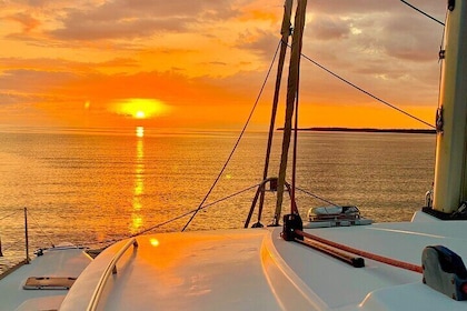 Private Luxury Sailing Catamaran Sunset Sails