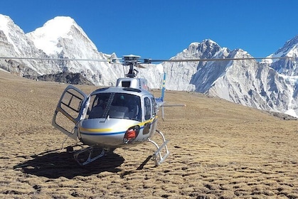 Everest Base Camp Private Helicopter Tour with Landing Flight Cost
