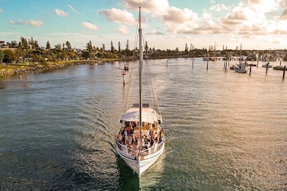 Mooloolaba Sunset Cruise with Live Music