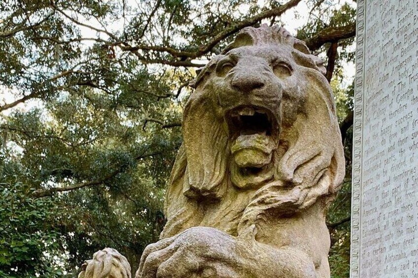 Savannah Historic District Tour by The Wandering Historians