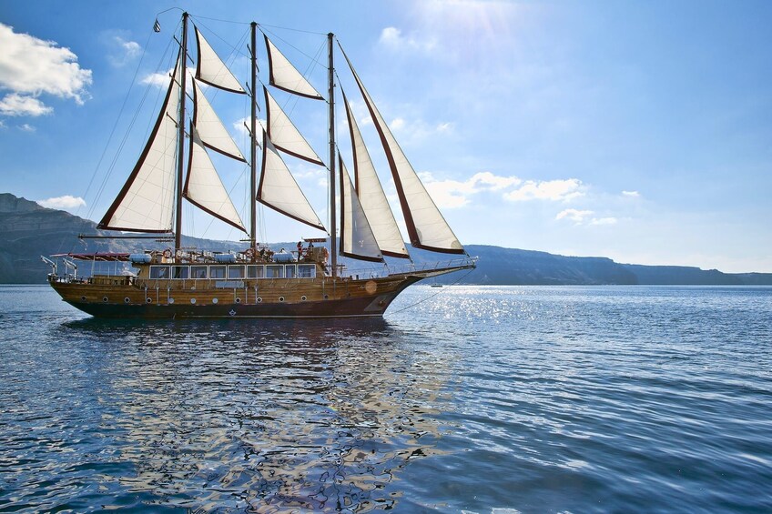 Santorini Sunset Cruise