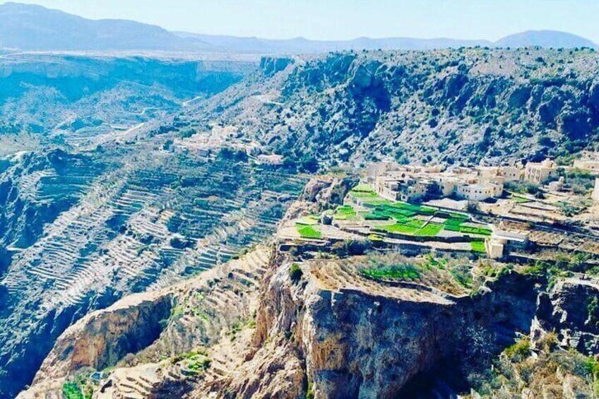 Full-Day Private Nizwa and Jebel Akhdar Tour