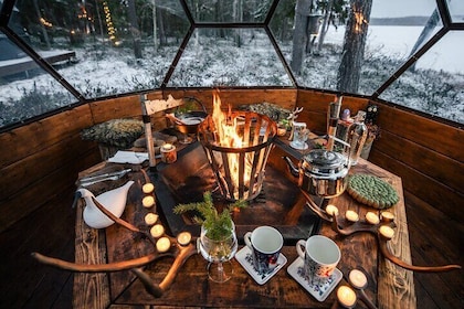 Glass Igloo Campfire Dinner under Northern Lights