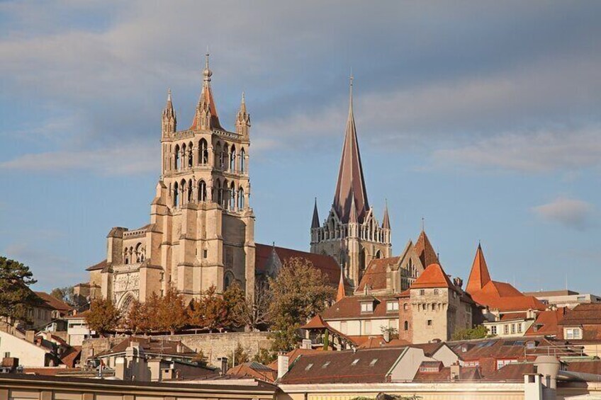 Lausanne Scavenger Hunt and Self-Guided Walking Tour
