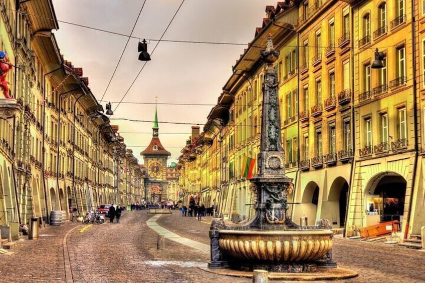 Bern Scavenger Hunt and Highlights Self-Guided Walking Tour