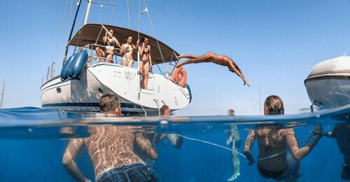 Maddalena Archipelago: Ganztägige Segelboottour mit Mittagessen