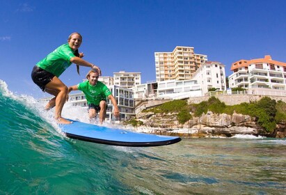 Bondi Beach: Bondi Bondi: 2 tunnin surffitunti: 2 tunnin surffituntikokemus...