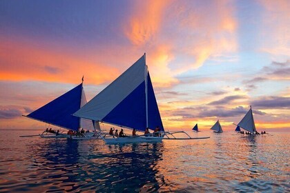 Boracay Paraw Sailing