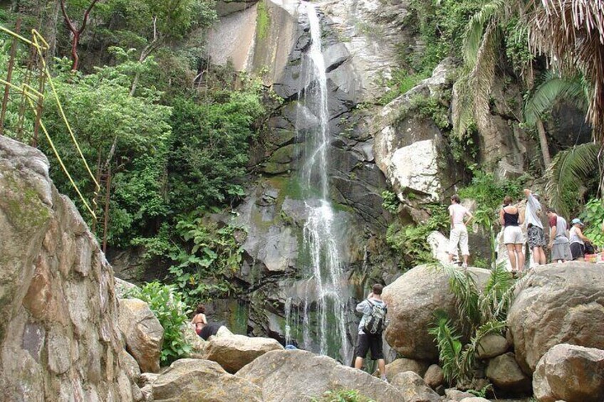 Private Boat Tour to Yelapa and Majahuitas Snorkel (up to 7 guests)