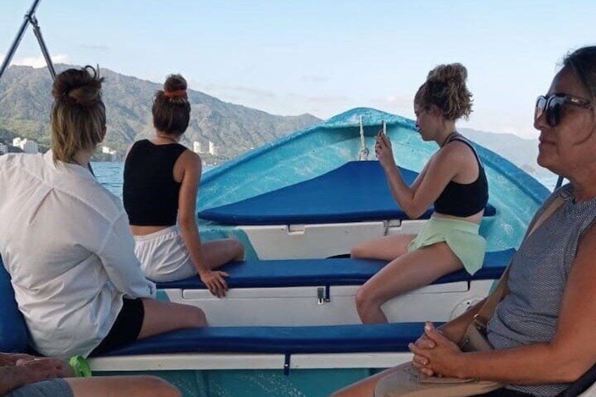 Private Boat Tour to Yelapa and Majahuitas Snorkel (up to 7 guests)