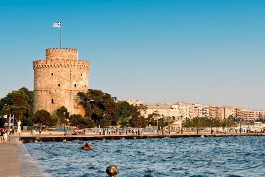 Thessaloniki Scavenger Hunt and Self-Guided Walking Tour