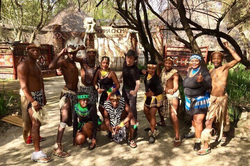 5 Hours Private Lesedi Cultural Village Tour with Lunch 