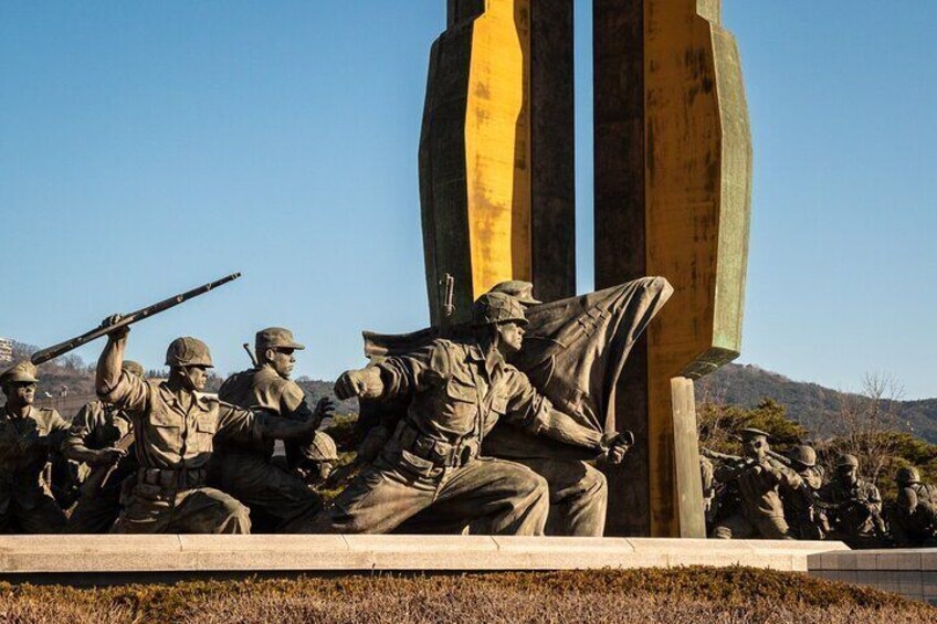 Seoul: War Memorial of Korea Walking Tour