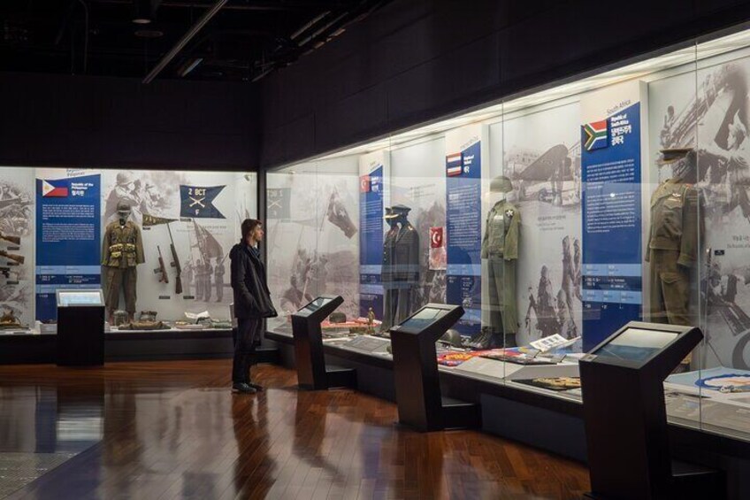 Seoul: War Memorial of Korea Walking Tour