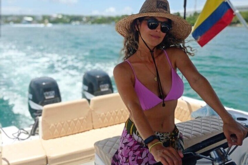 Full Day Private Boat Tour in San Andres Islands