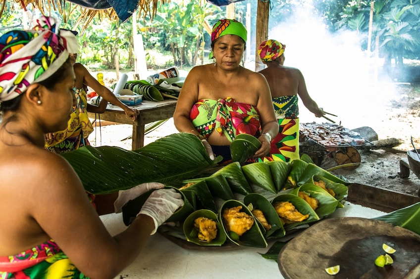 Embera Quera - Indian Village