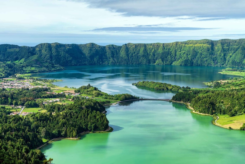 From Ponta Delgada: Vista do Rei to Sete Cidades Guided Trek