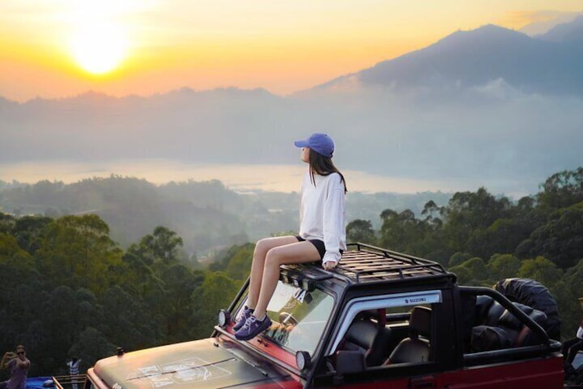 Mt Batur 4WD Jeep, Breakfast & Hot Spring All Inclusive