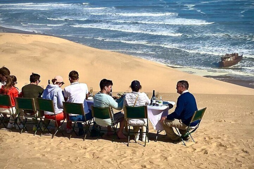 Enjoy a sit-down lunch with a view of the Shawnee shipwreck.