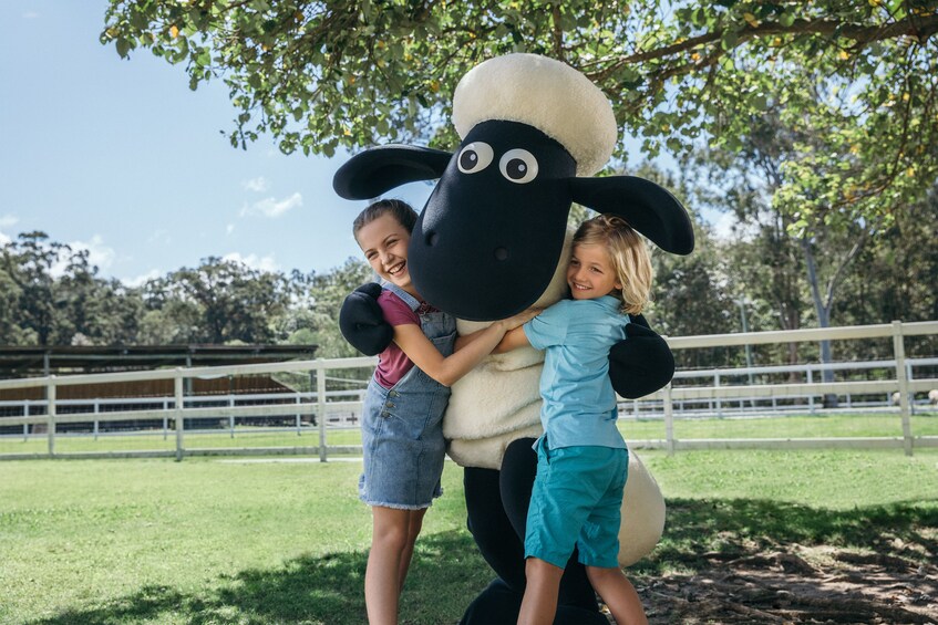 Charger l’élément 4 sur 10. 14 Day Mega Pass: Movie World, Sea World, Wet'n'Wild + More