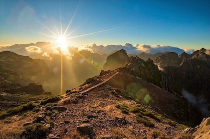 Madère: Lever du soleil au sentier Pico do Arieiro & Hike Larano