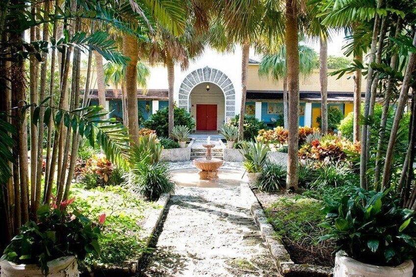 Fort Lauderdale Bonnet House Ground and Guided Paddle Board Kayak